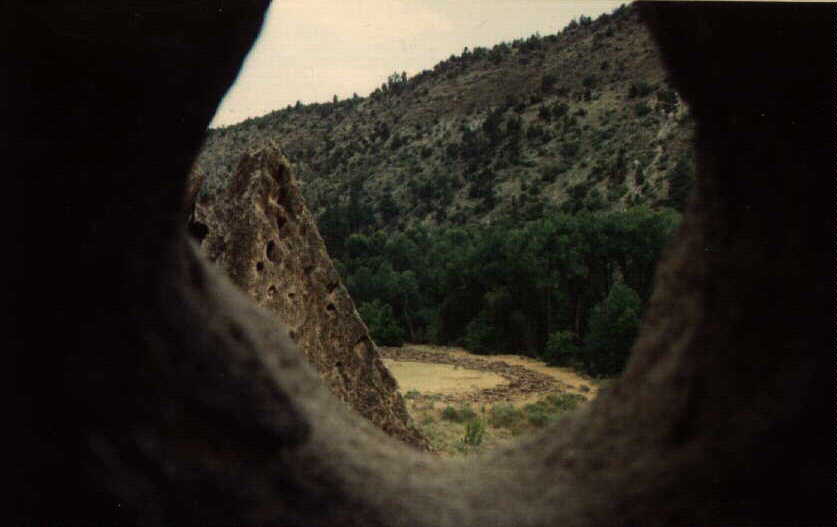 View of Tyuoyi Ruin from cliff house